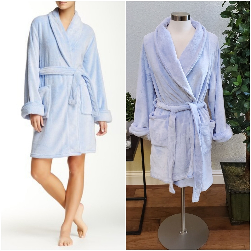 Blue Super Plush Robe - Picture 3 of 8